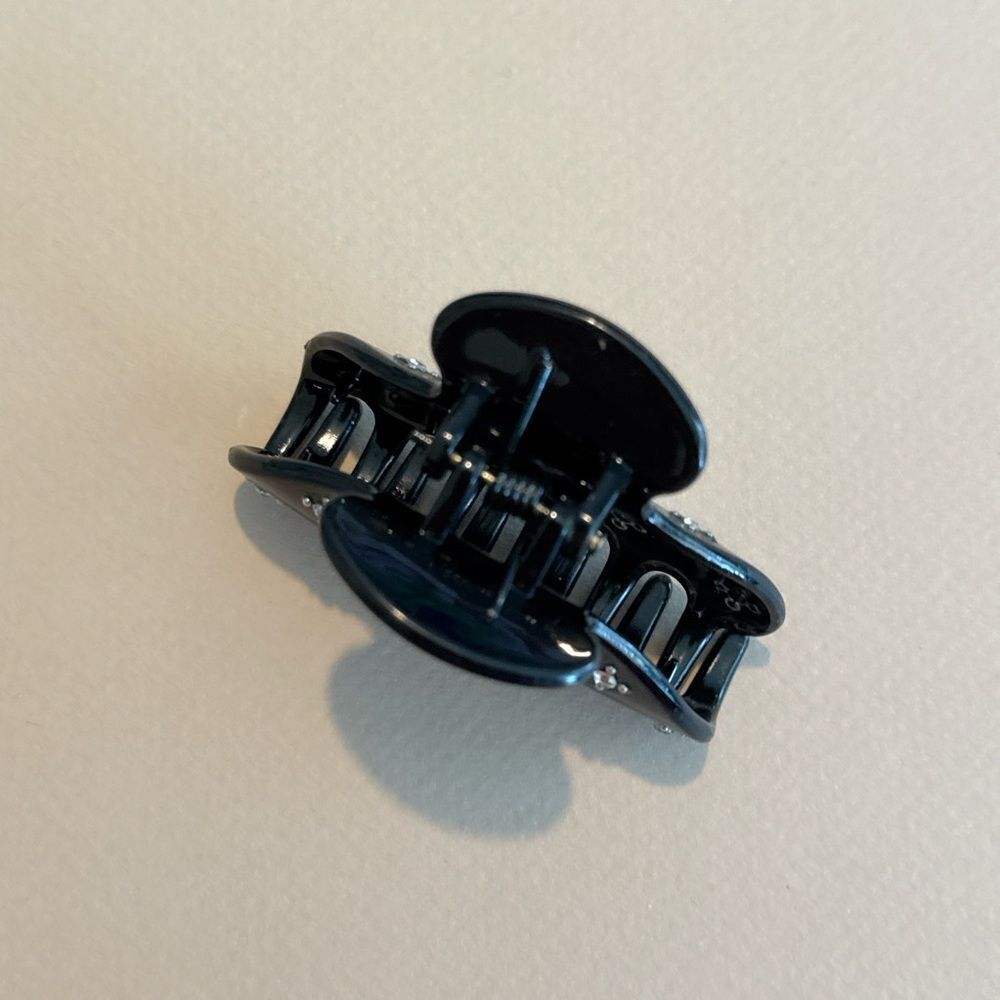 Black Hair Claw Clip N1504 - Picture 4 of 4